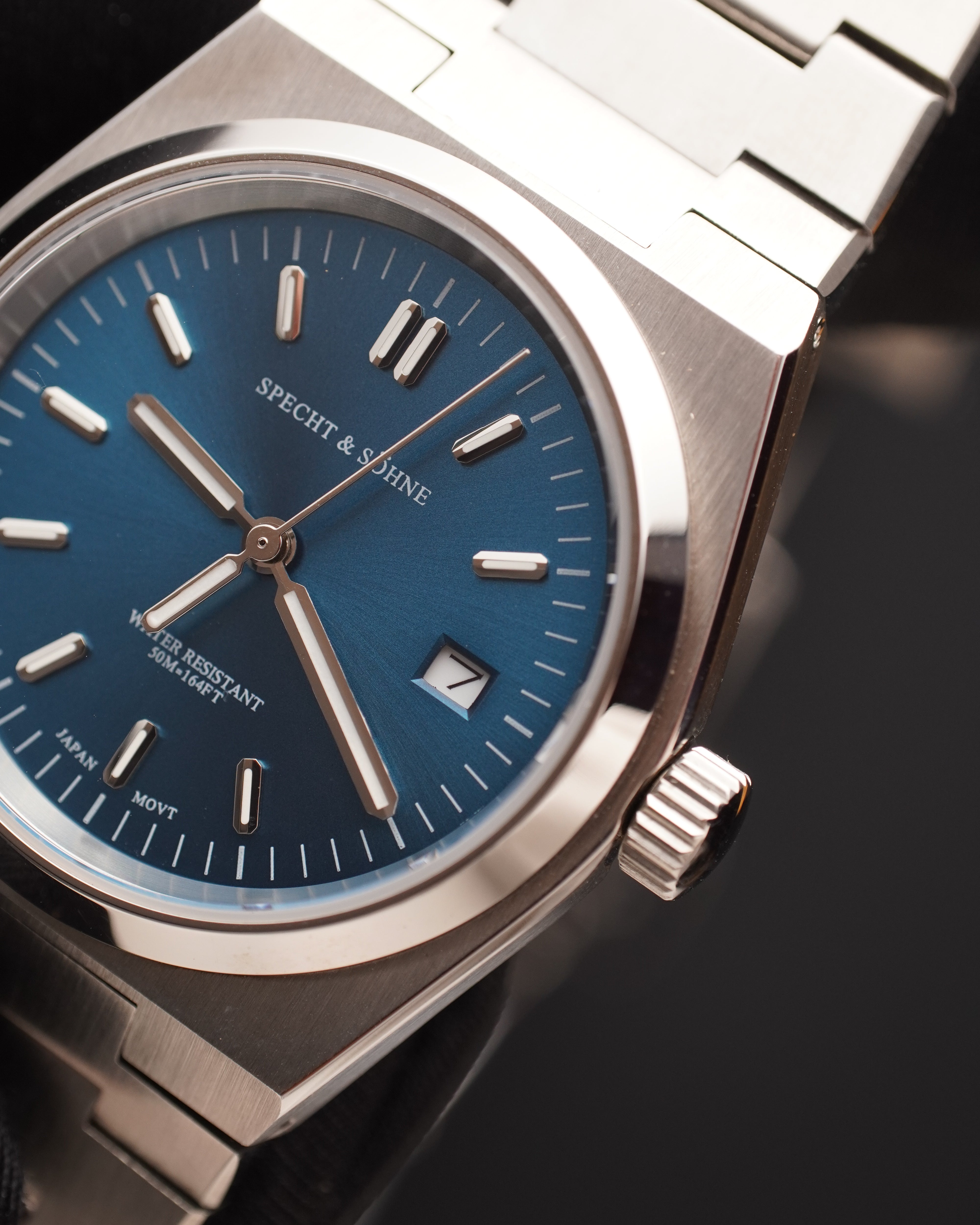 Specht & Söhne SP0002Q3-37 Quartz