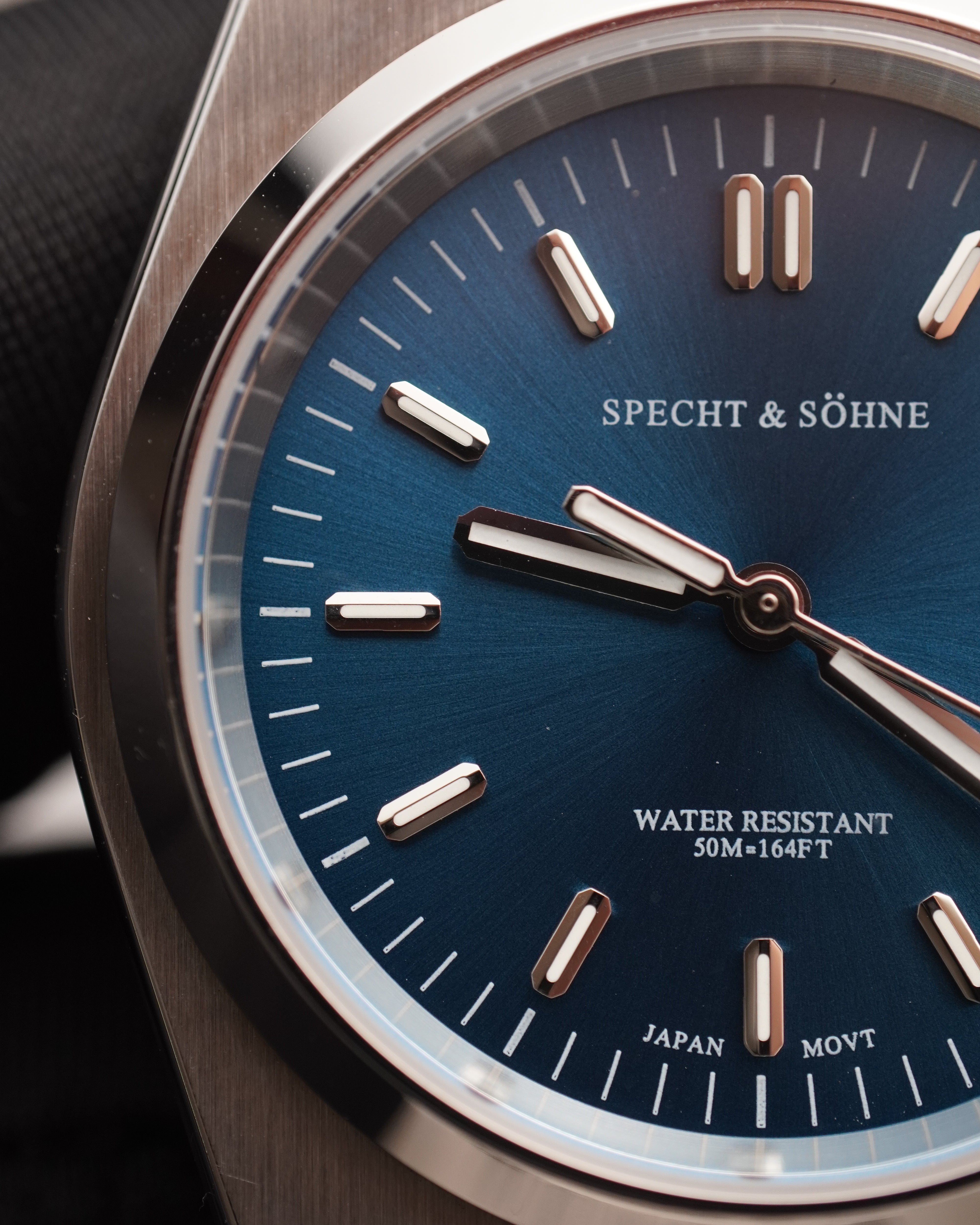Specht & Söhne SP0002Q3-37 Quartz